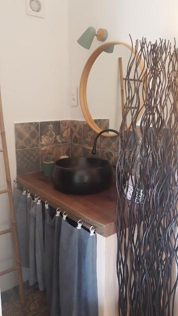 La Maison De Charlie Vaugines Εξωτερικό φωτογραφία